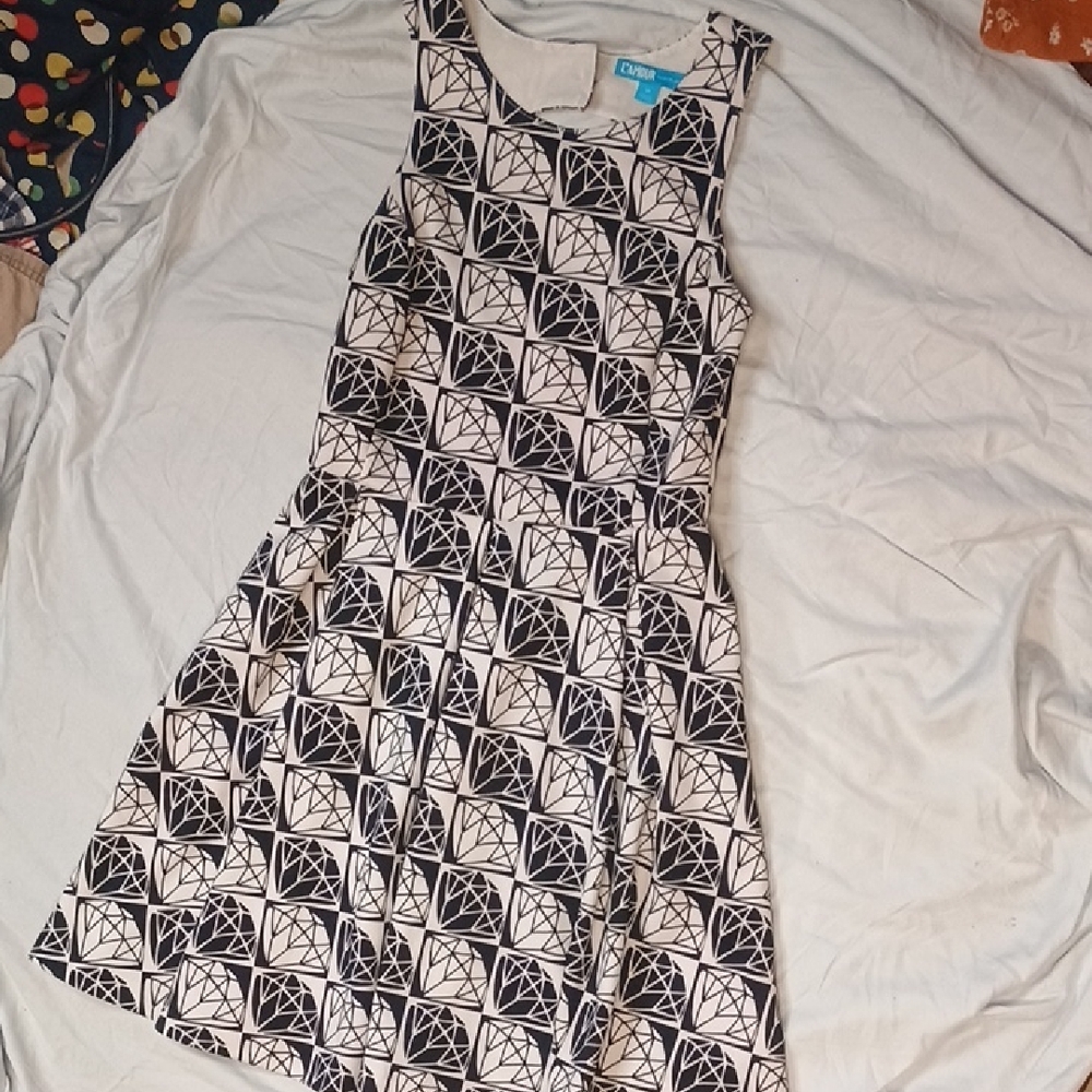 L'Amour Black and White Sleeveless A-Line Mini Dress